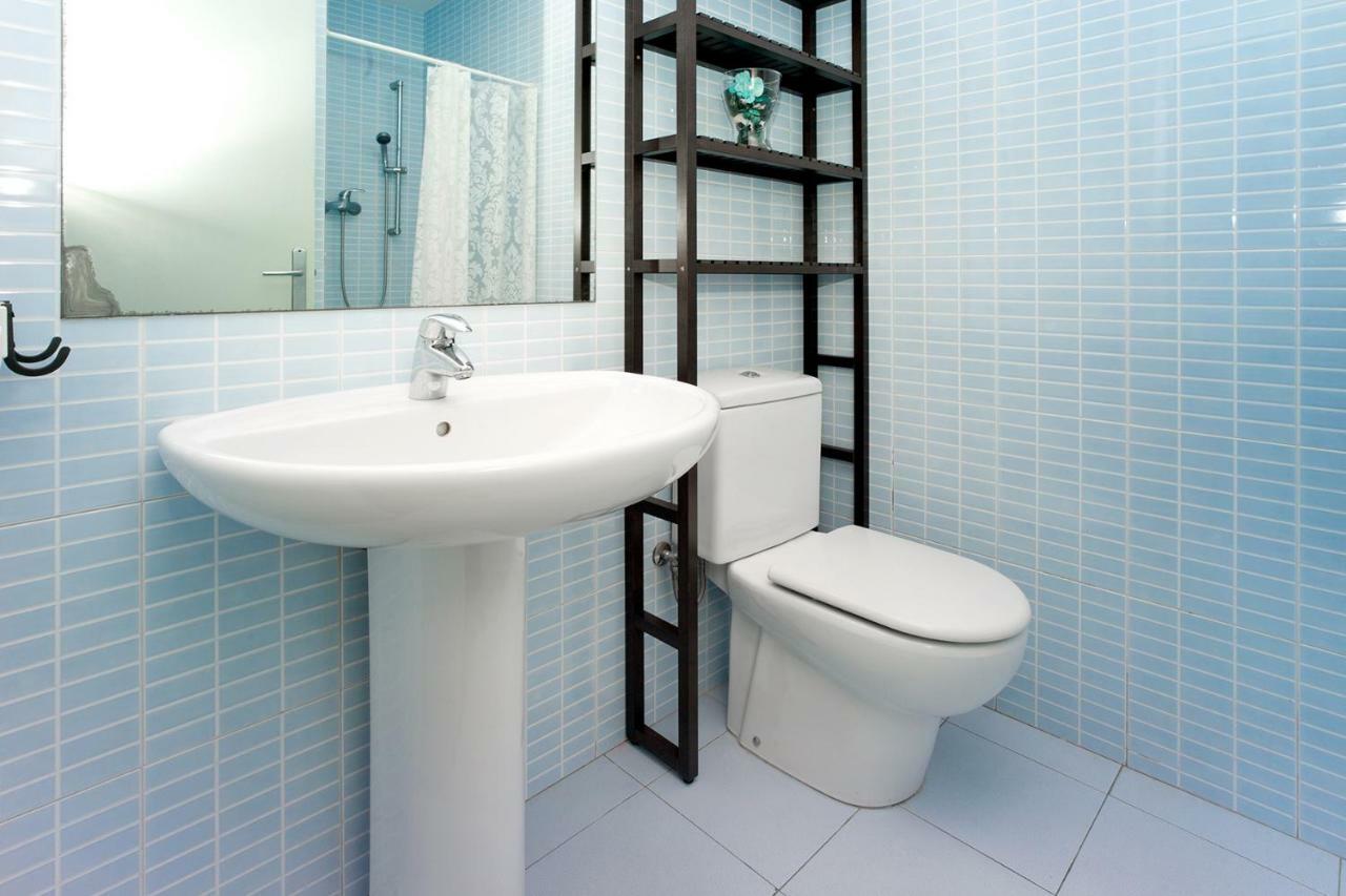 אספלוגס דה לוברגאט Apartamento Con Terraza, Balcon De Barcelona מראה חיצוני תמונה
