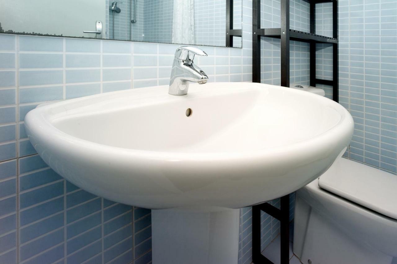 אספלוגס דה לוברגאט Apartamento Con Terraza, Balcon De Barcelona מראה חיצוני תמונה