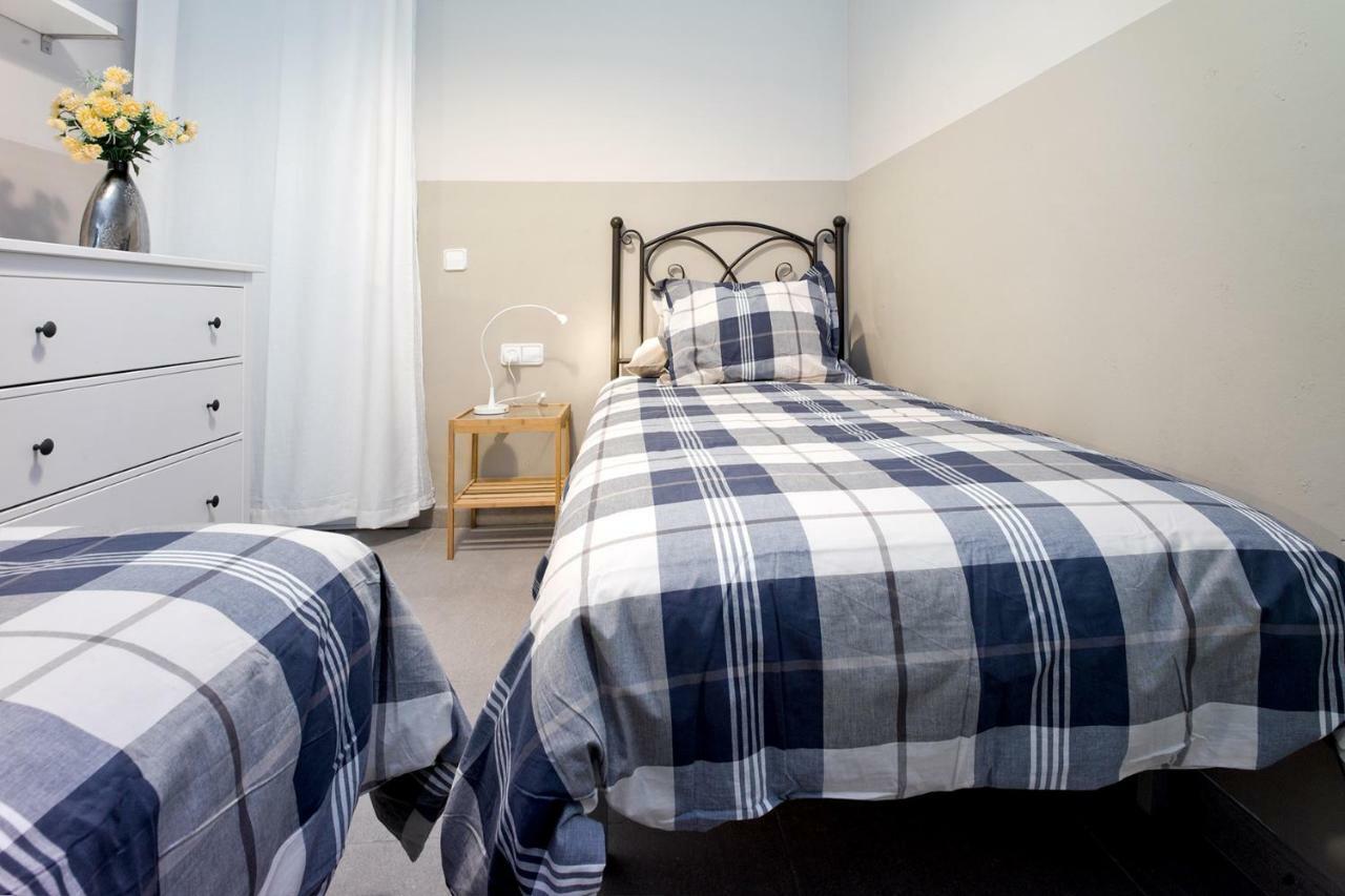 אספלוגס דה לוברגאט Apartamento Con Terraza, Balcon De Barcelona מראה חיצוני תמונה