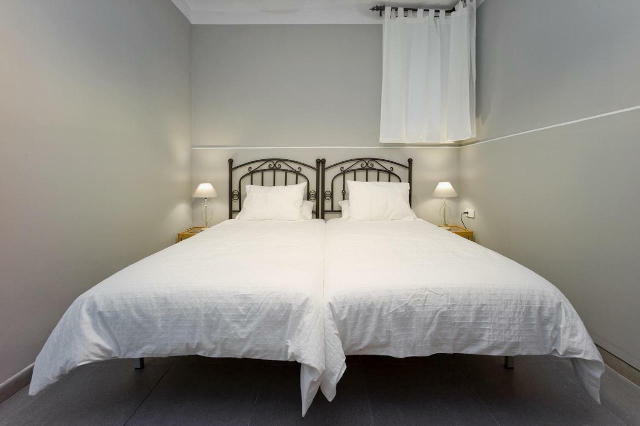 אספלוגס דה לוברגאט Apartamento Con Terraza, Balcon De Barcelona מראה חיצוני תמונה
