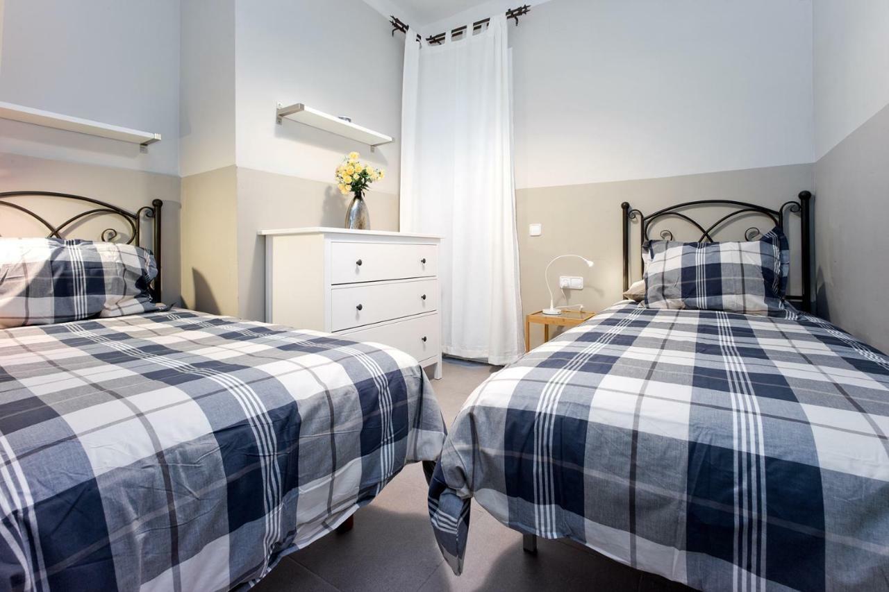 אספלוגס דה לוברגאט Apartamento Con Terraza, Balcon De Barcelona מראה חיצוני תמונה